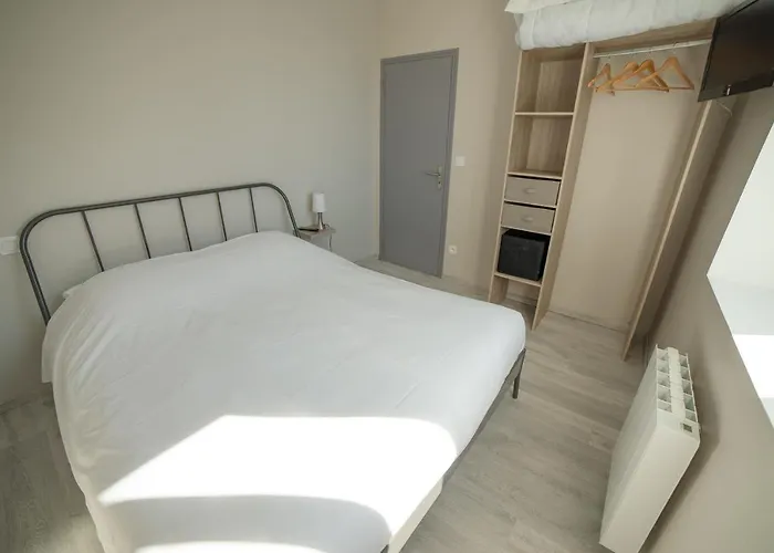 De La Souleuvre Apart Otel 3*